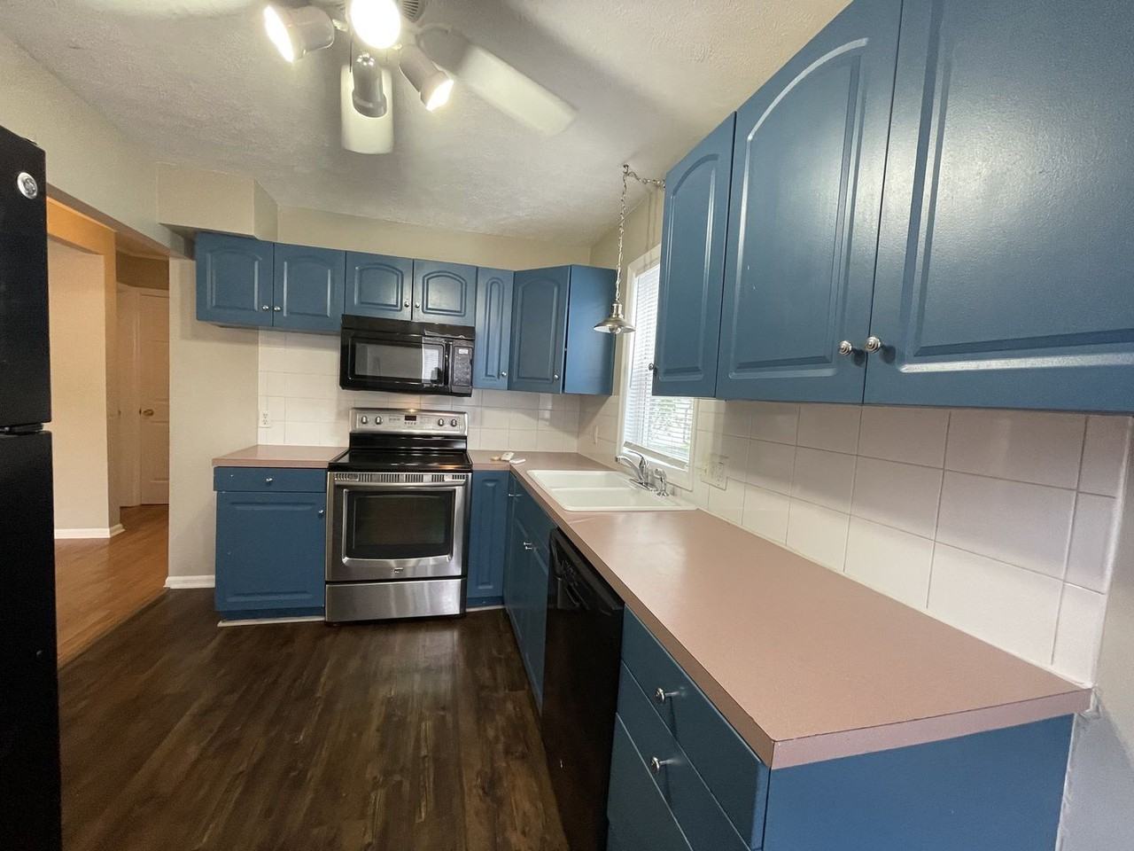 1940 S 48th St - Photo 4 of 13