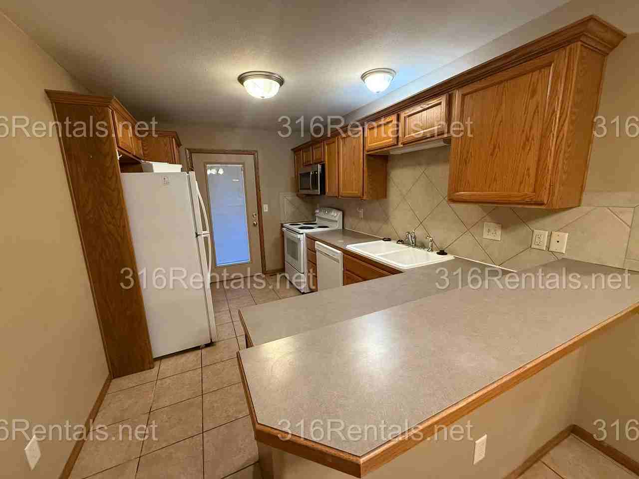 417 W Odell Ct - Photo 6 of 20