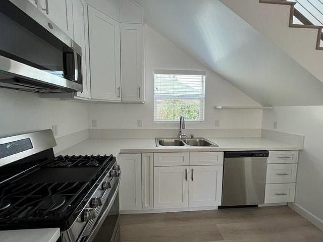 20th St Ventures - Photo 4 of 32