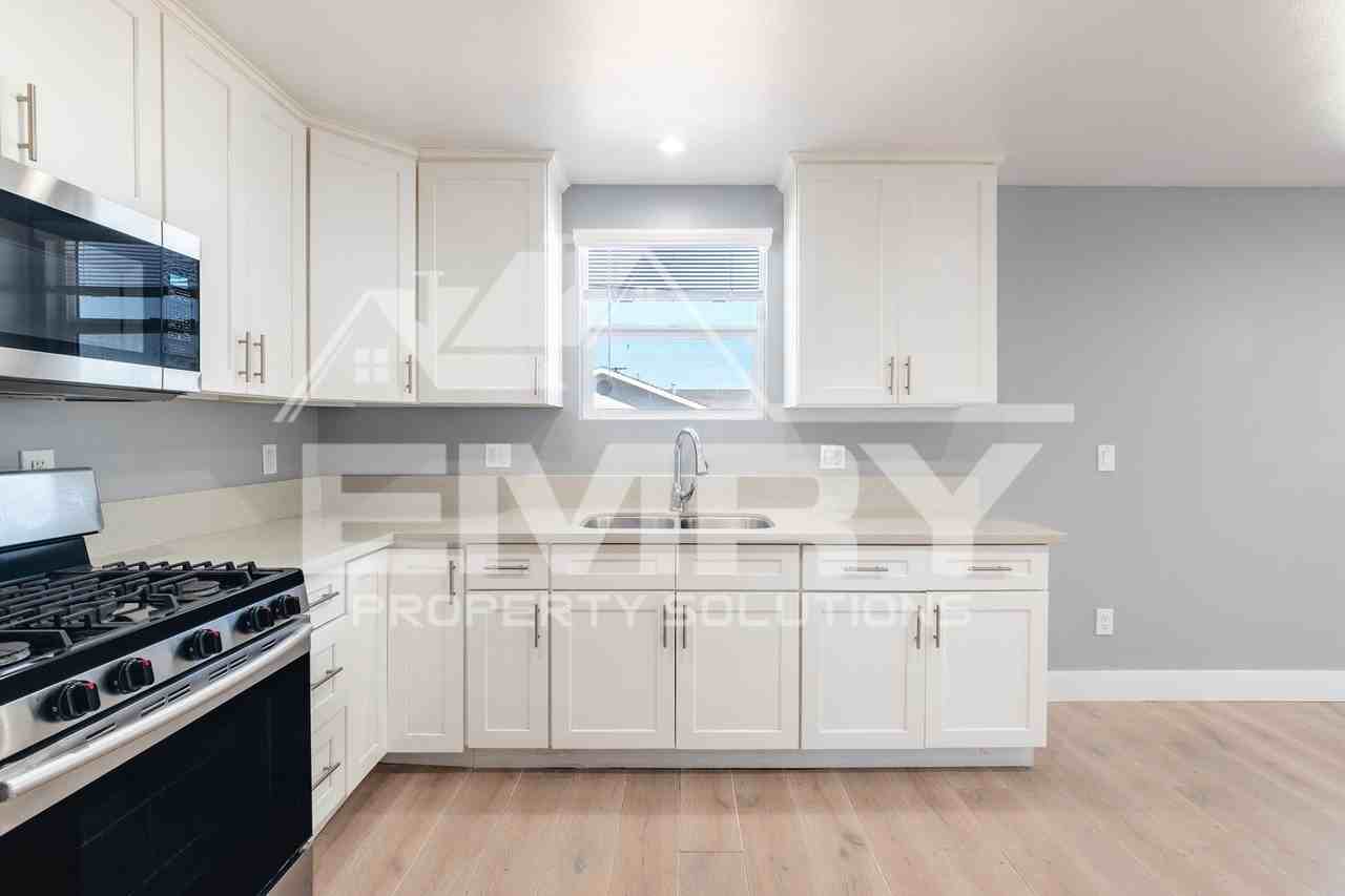 6825 1/2 Live Oak St - Photo 7 of 41