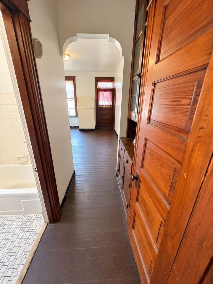 2608 Minnesota Ave - Photo 2 of 7