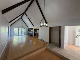 featured image of 1191 N Oakridge Dr