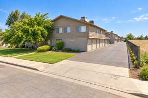 featured image of 700 Green Way
