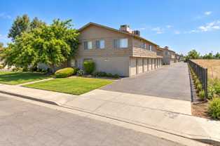 700 Green Way - Photo 1 of 1