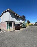 featured image of 1203 1/2 W Yakima Ave