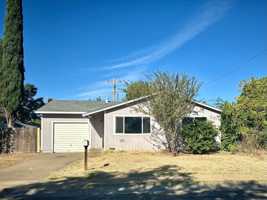 featured image of 3970 Meteor St