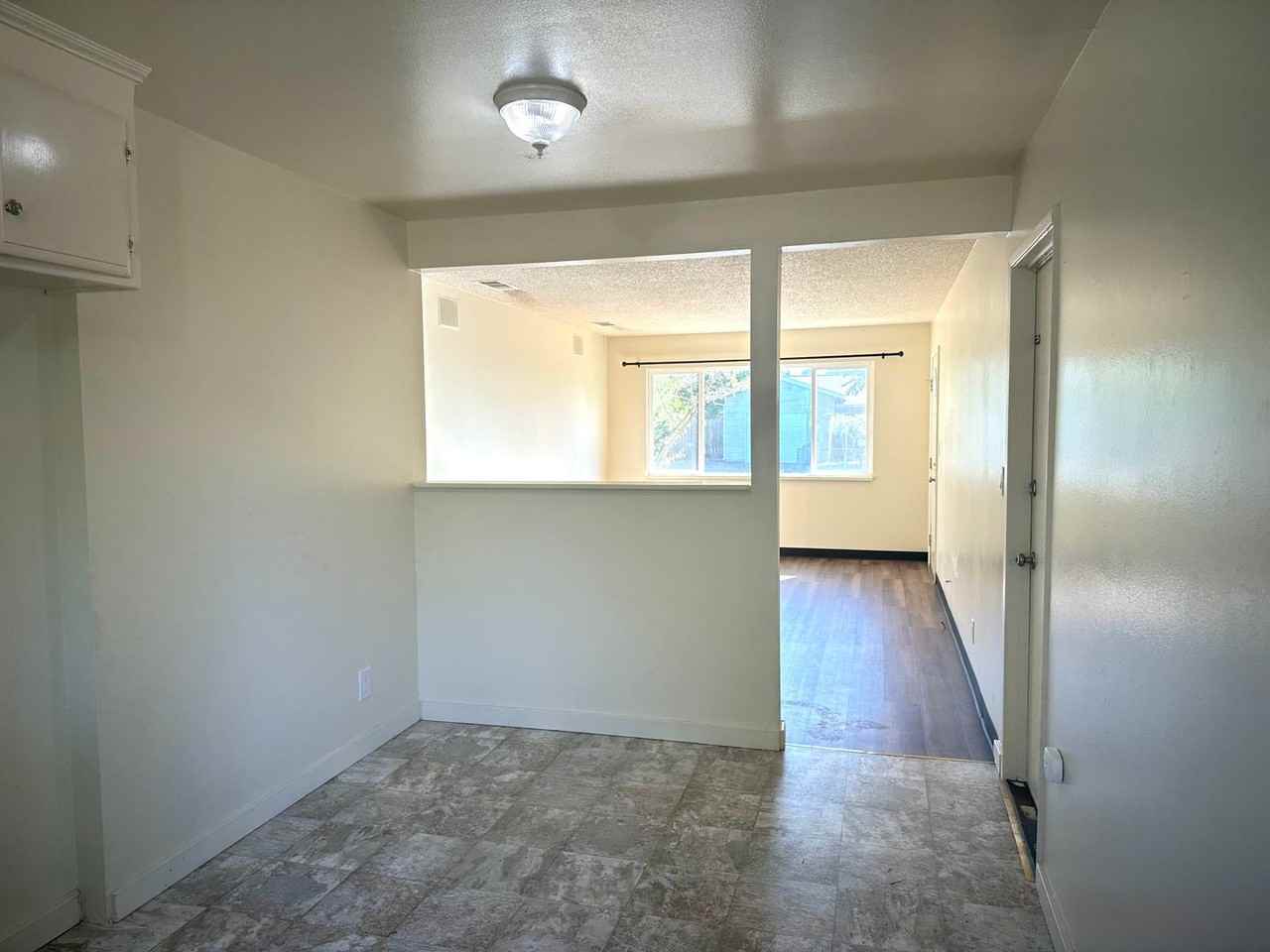 3970 Meteor St - Photo 5 of 19