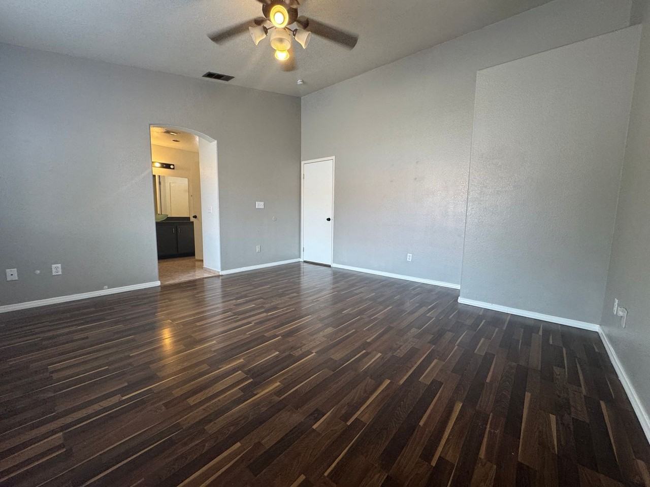 5033 Vista Del Rancho Way - Photo 6 of 19