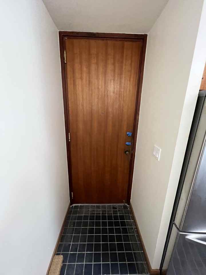 1521 Punahou St #501 - Photo 2 of 36