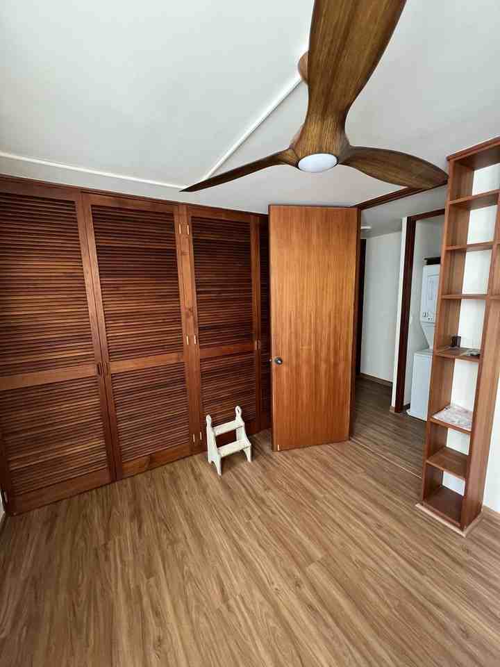 1521 Punahou St #501 - Photo 5 of 36