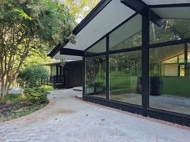 featured image of 27 Bridleshire Rd