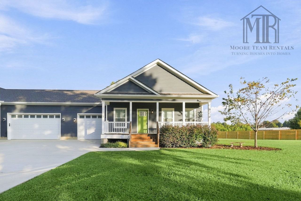 2095 Orchard Rd - Photo 2 of 24
