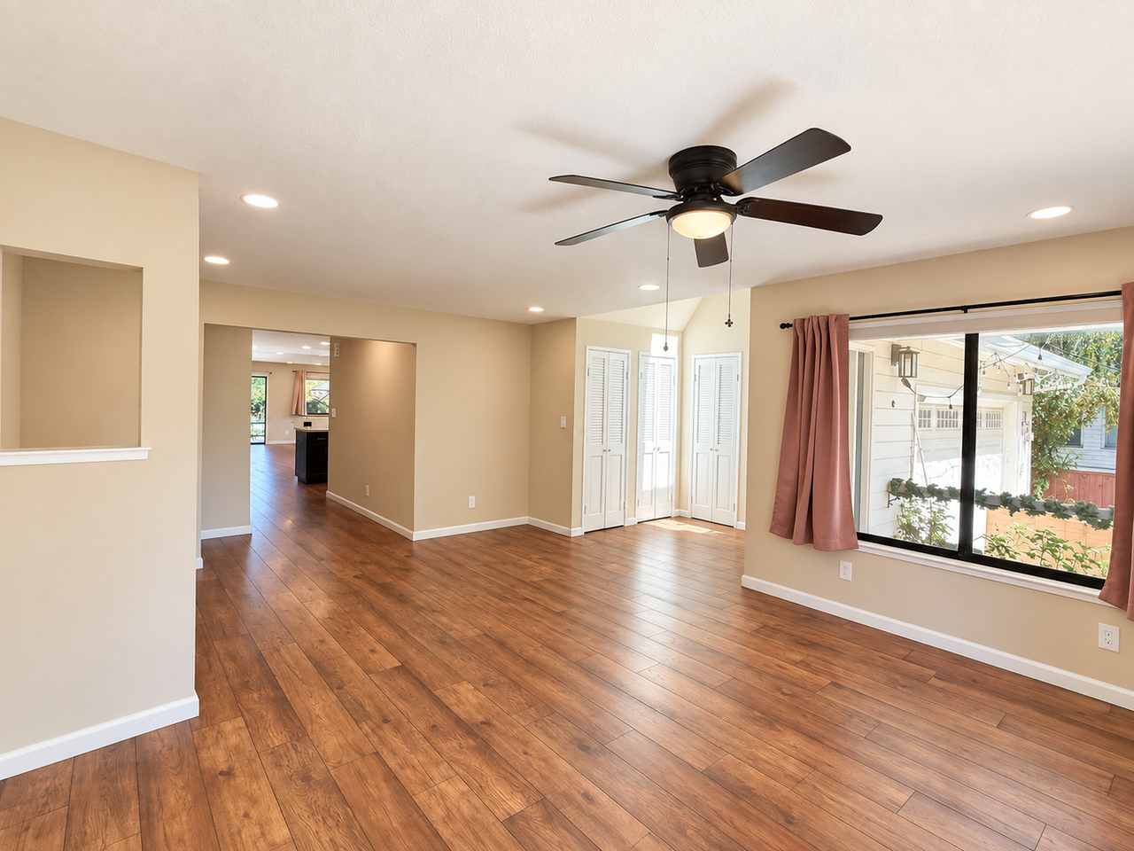 35612 Linda Dr - Photo 4 of 33