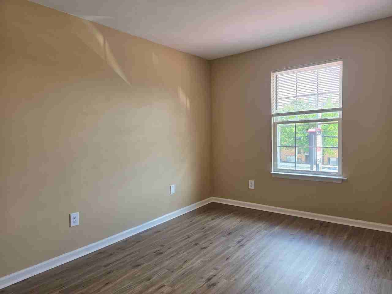 3209 Miller Rd - Photo 5 of 11