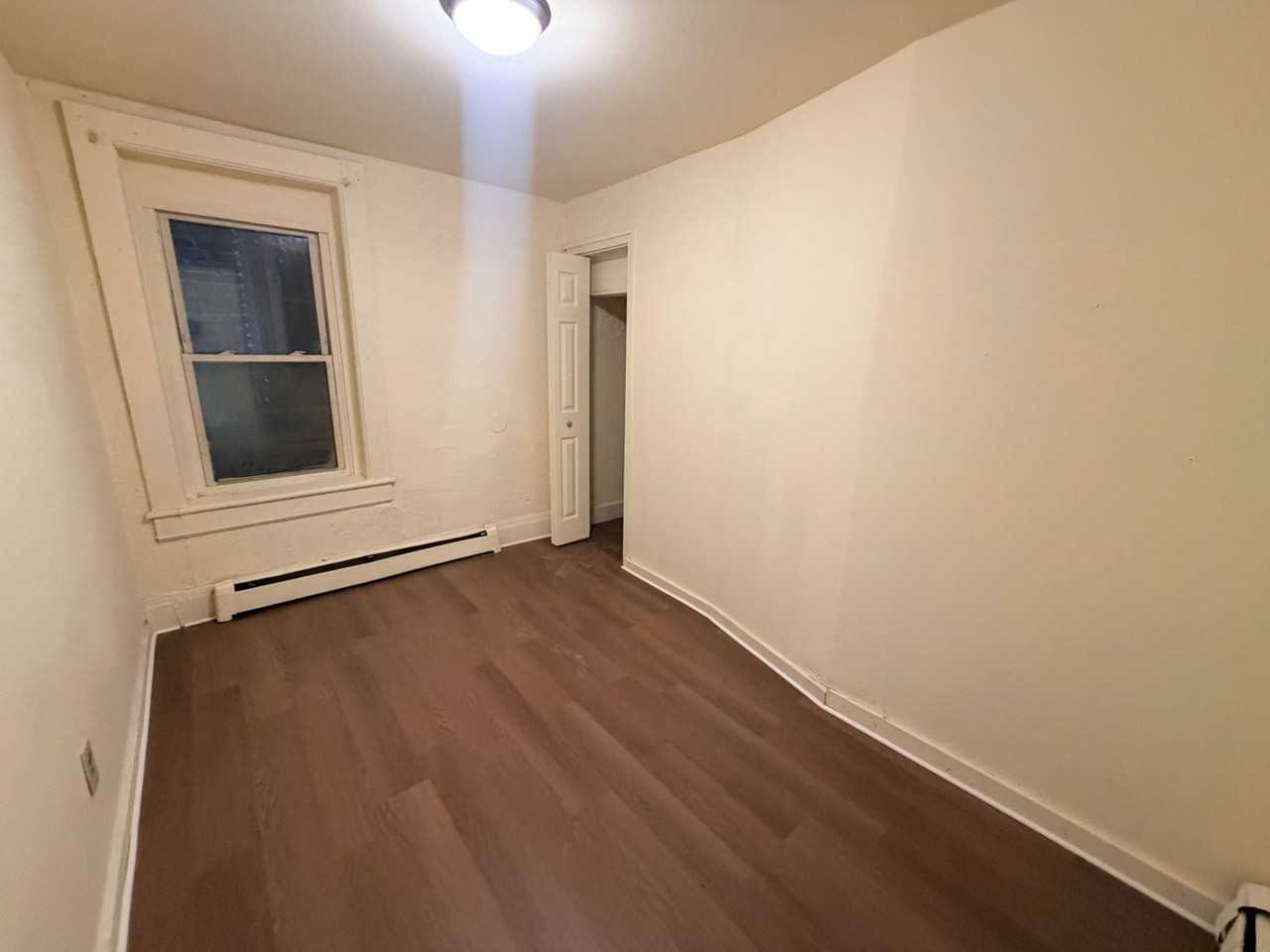 604 4th St - Photo 5 of 10
