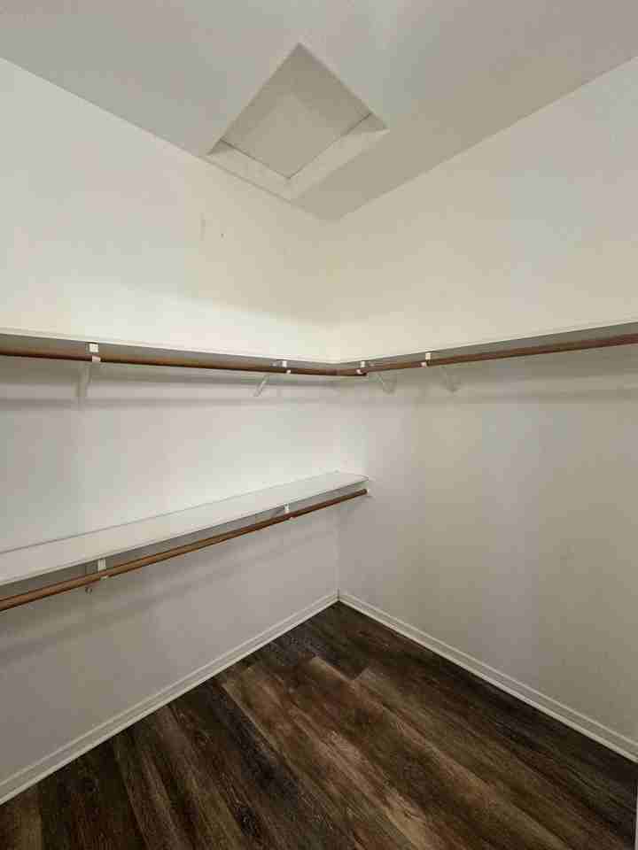 1188 Bradley Ct - Photo 5 of 16