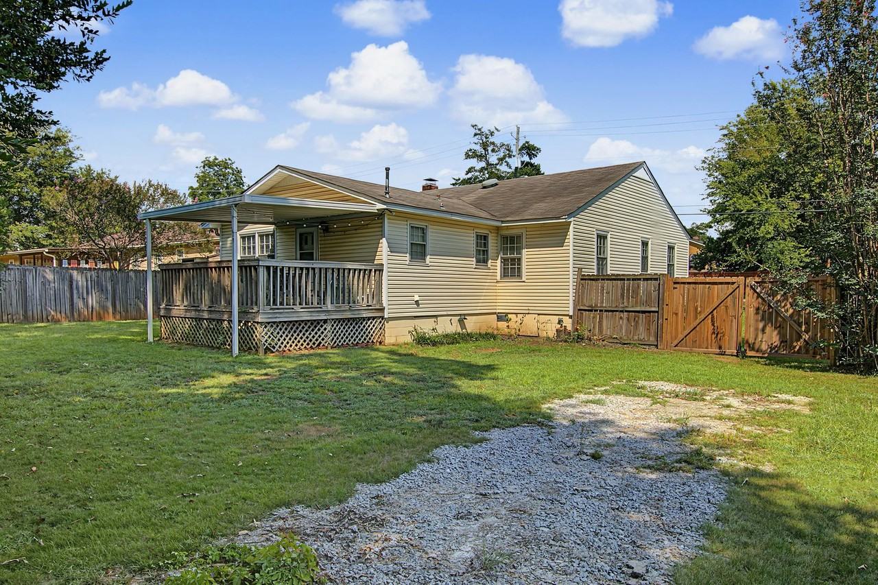 2945 Arcadia Dr - Photo 3 of 27