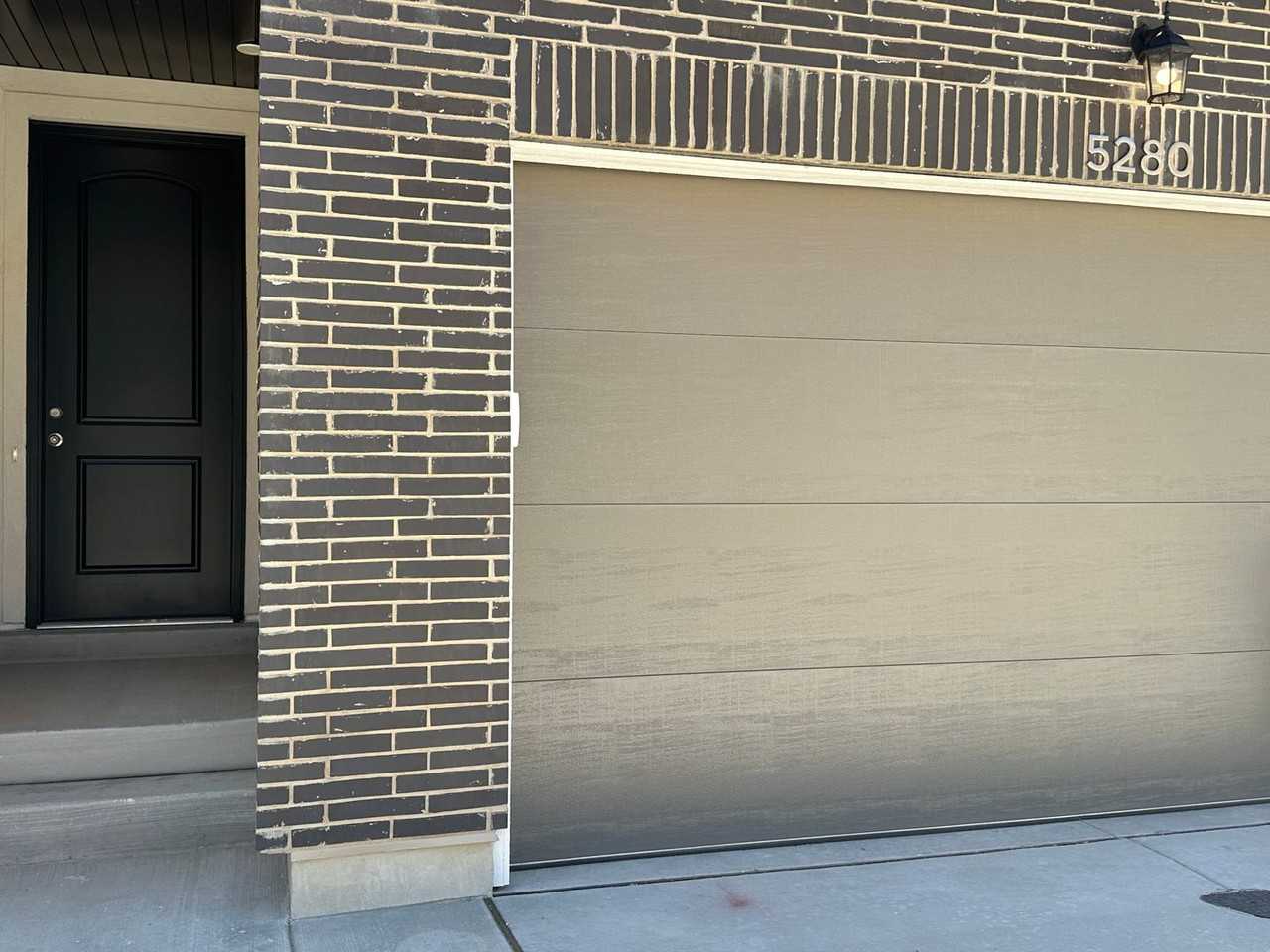 5280 S Acacia Dr - Photo 3 of 50