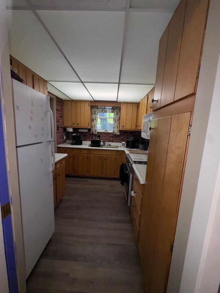 648 Utah St - Photo 4 of 13