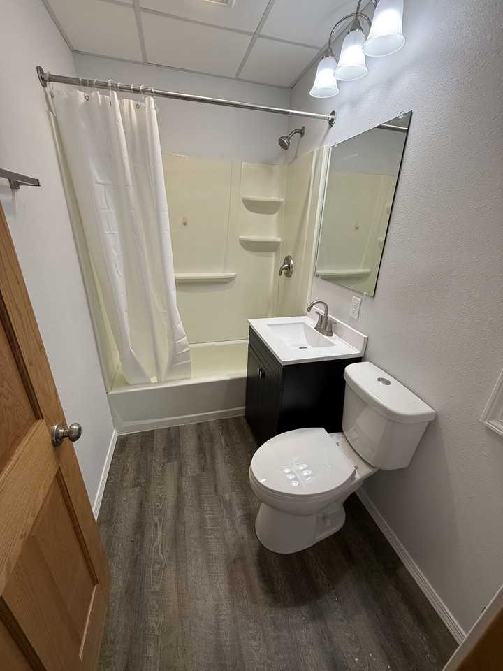 213 North Fairfax Avenue - Photo 6 of 6