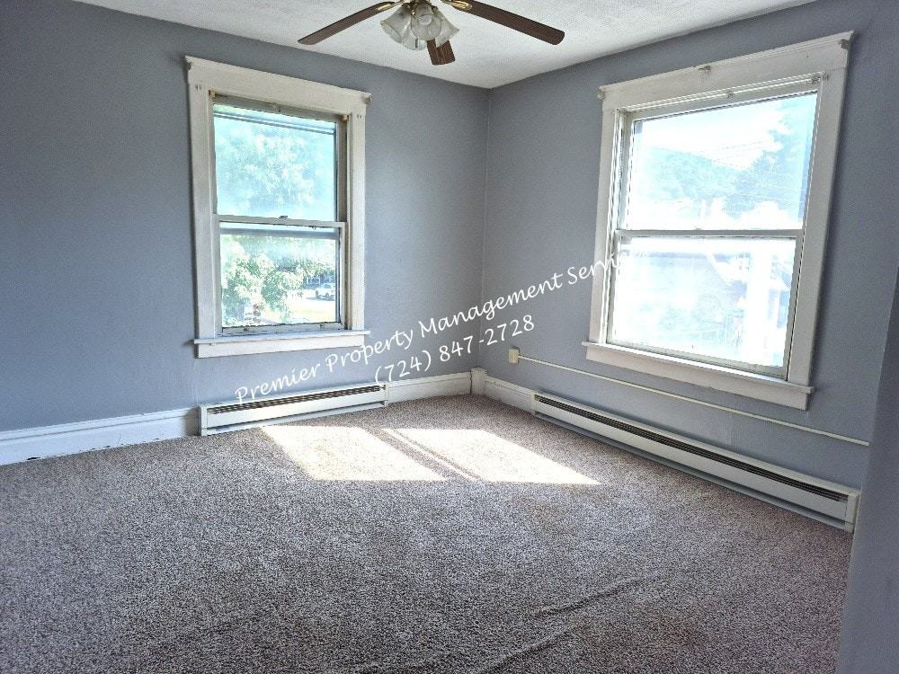 703 24th Street, Unit 2 - Photo 6 of 16