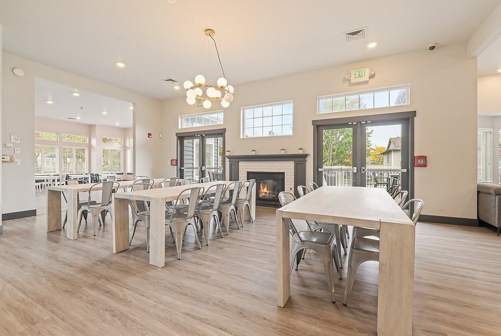 Redmond Hill - Photo 5 of 50