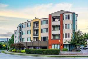 featured image of 3827 14th Ave W
