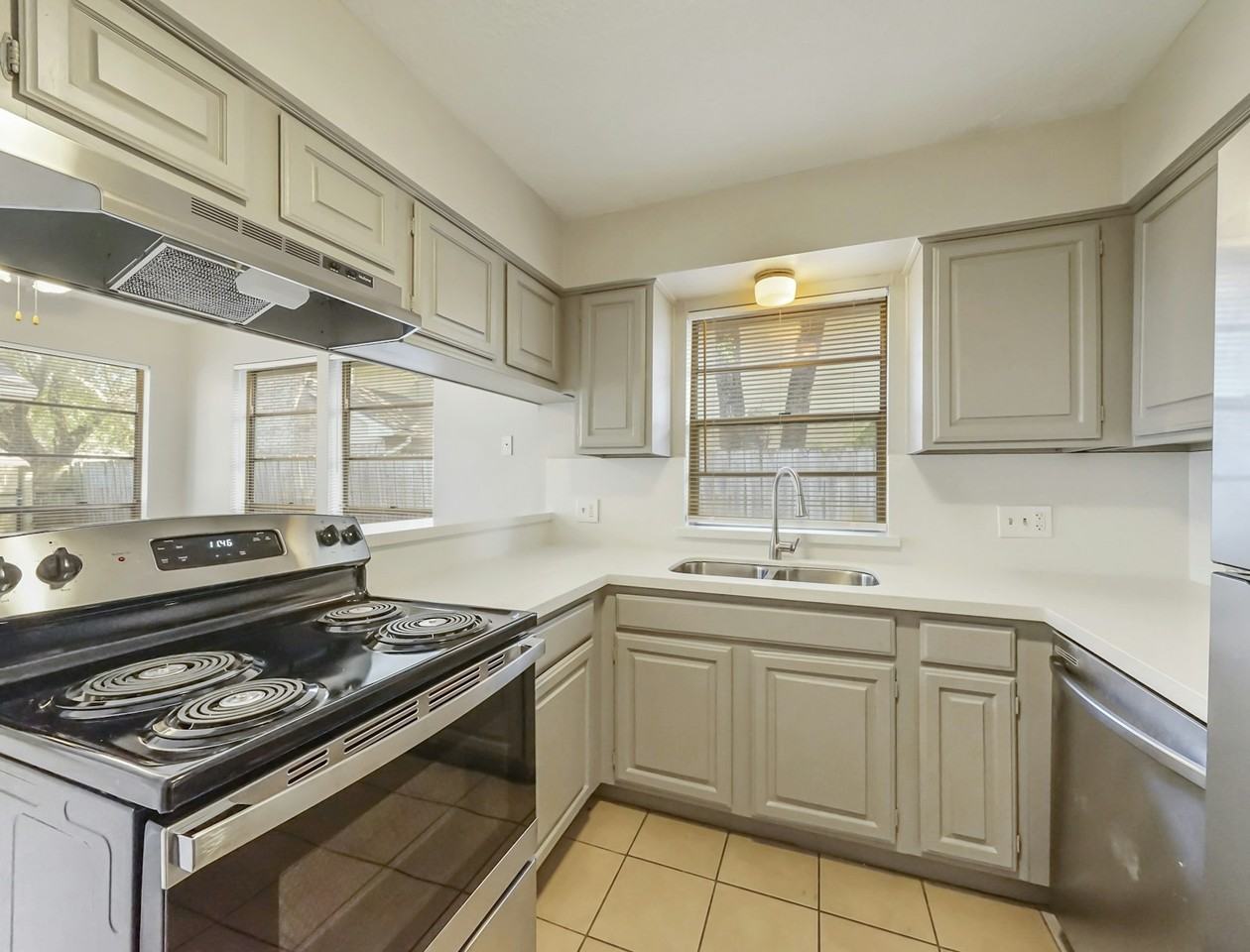 10827 Sugar Hill Drive, Unit A - Photo 2 of 24