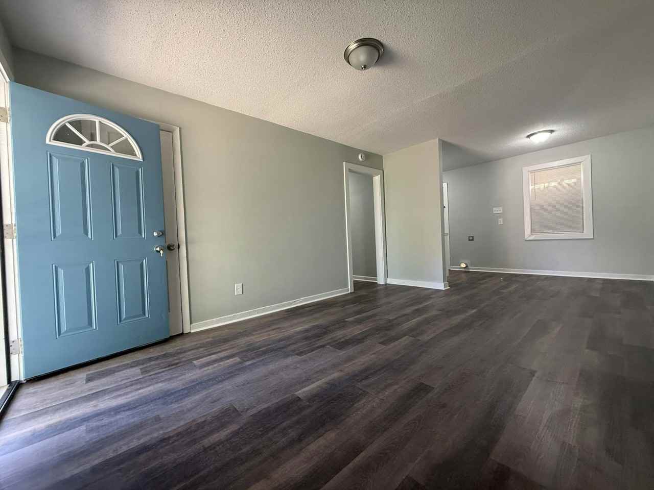 307 West Peebles Road - Photo 5 of 7