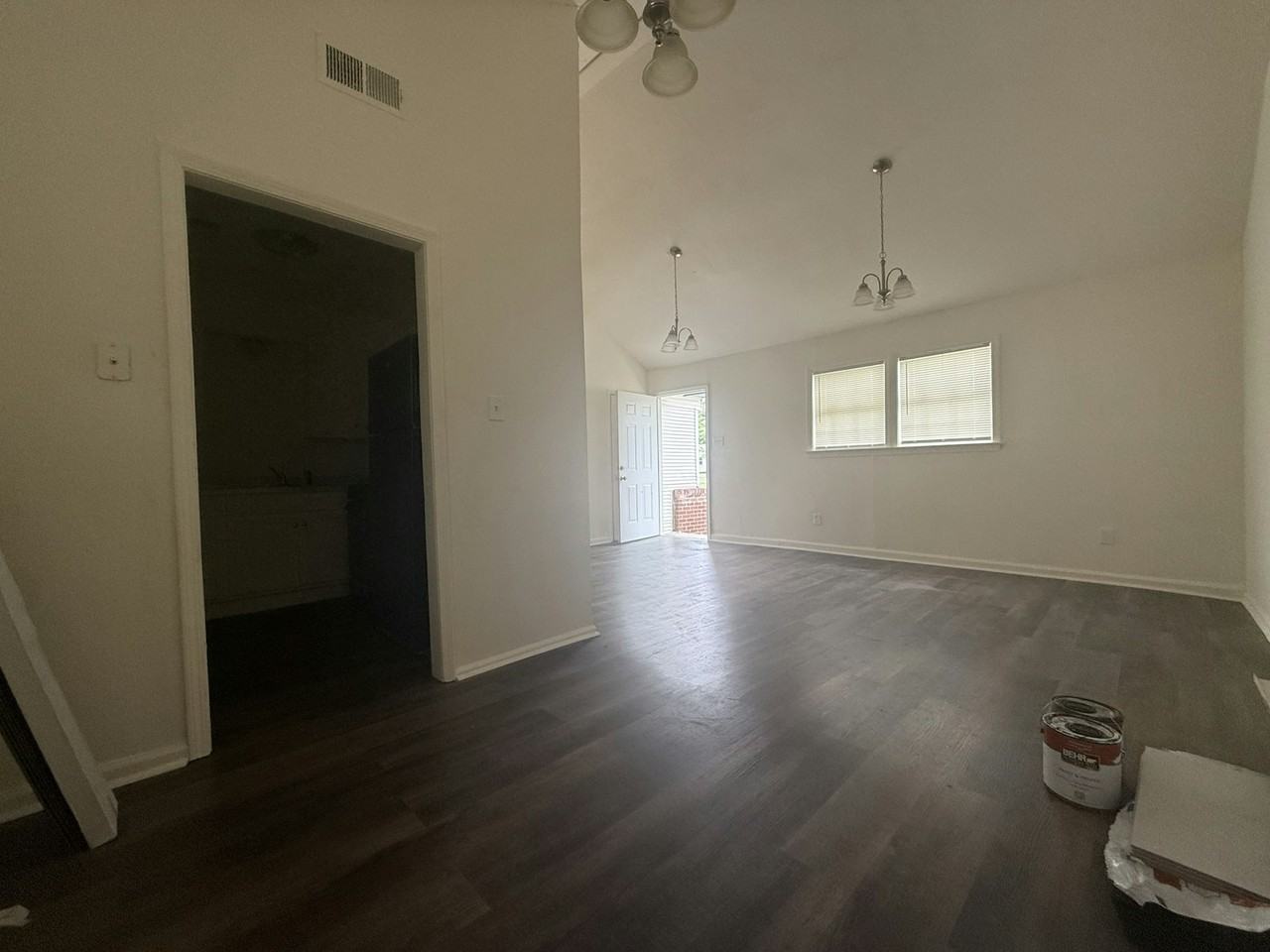 721 East McAuley Drive - Photo 4 of 7