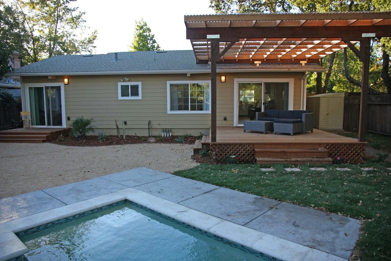 1854 Lake Street - Photo 2 of 31