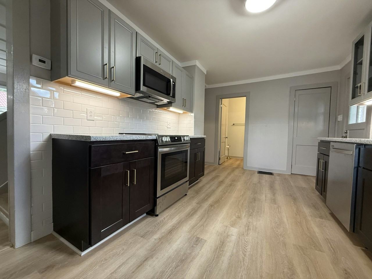 314 Mcrae - Photo 4 of 25