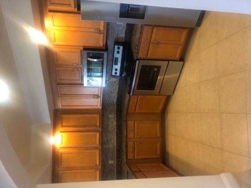 375 Emerson Plz - Photo 5 of 30