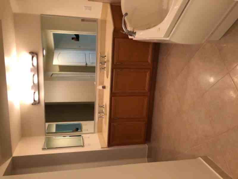 375 Emerson Plz - Photo 7 of 30