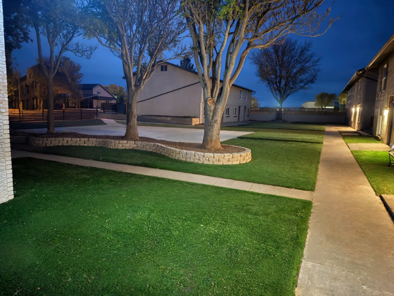 806 Yucca Dr #806-2 - Photo 2 of 13