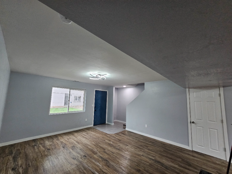 806 Yucca Dr #806-2 - Photo 3 of 13