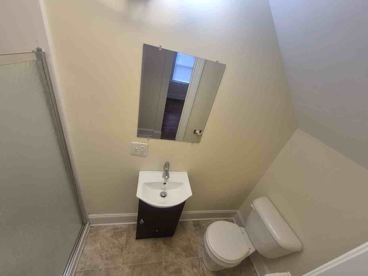 503 S Oak St - Photo 5 of 15