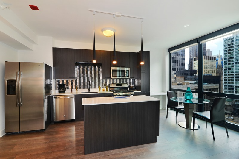 175 N Wabash Ave - Photo 3 of 18