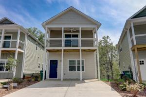 featured image of 7 Water Pointe Way