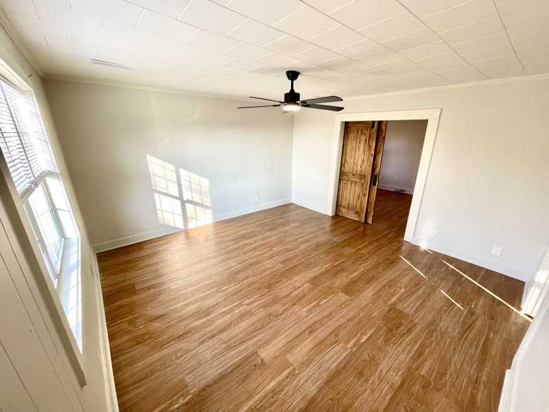 1601 Levee Rd - Photo 3 of 14