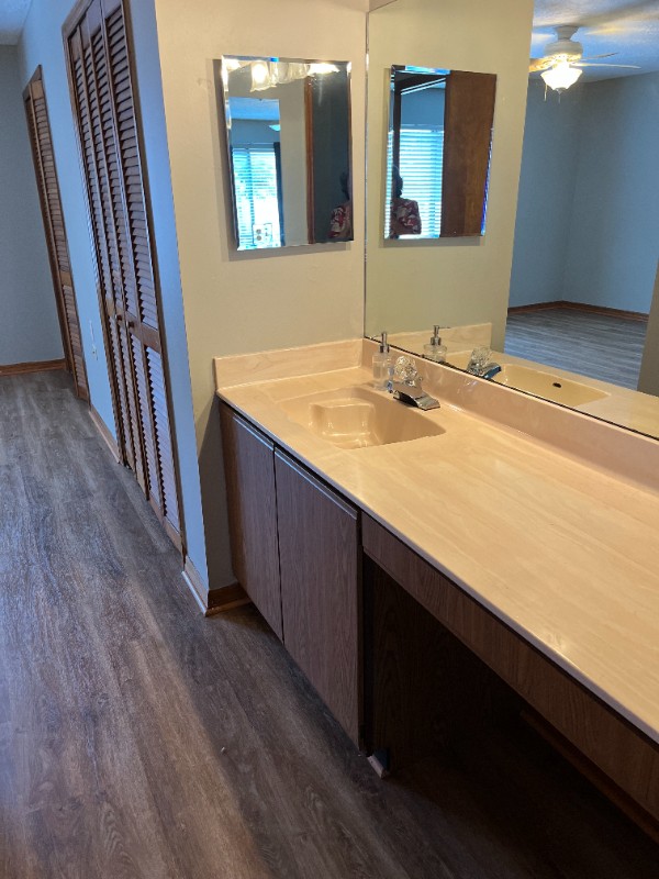 289 Nottingham Pl - Photo 7 of 13