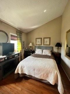 370 Crescent Spring Dr - Photo 7 of 9