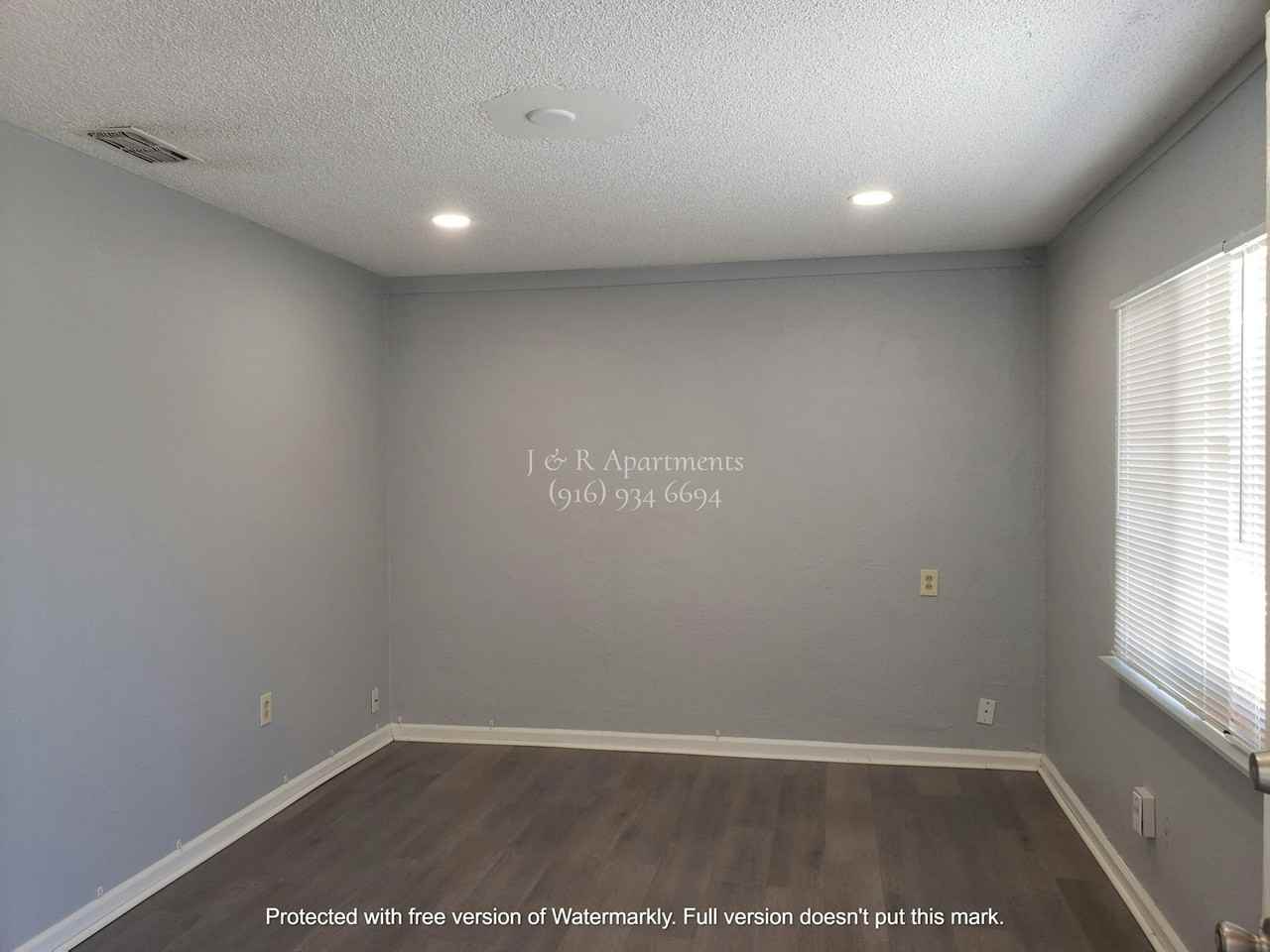 3842 Walnut Avenue - Photo 6 of 15