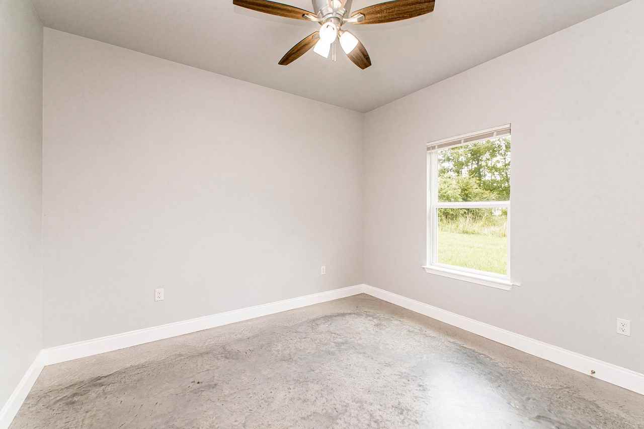 55538 Adelante St #55538 - Photo 7 of 12