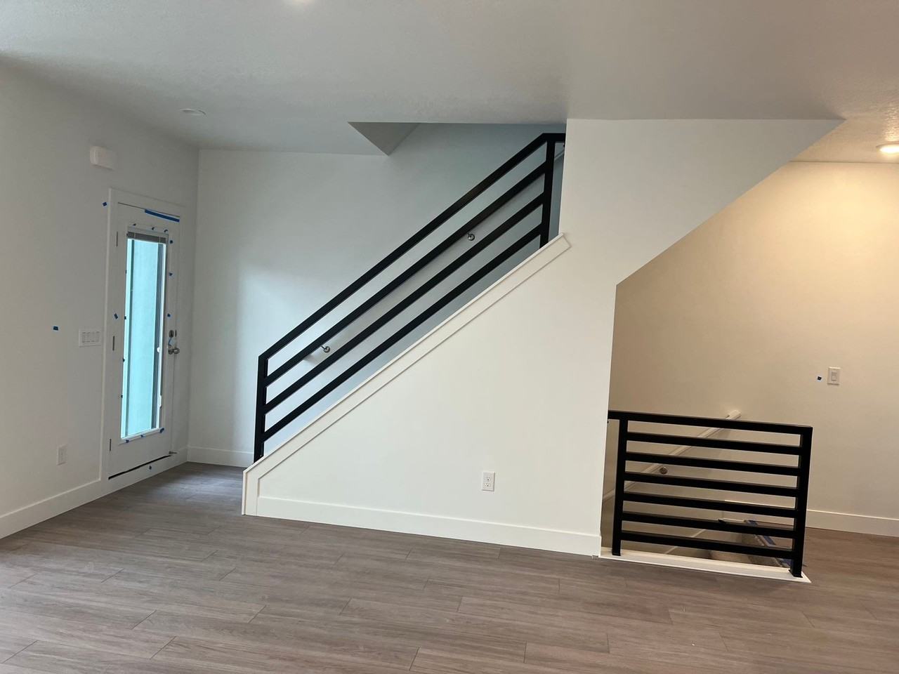 119 E Abbeville Ct - Photo 4 of 7