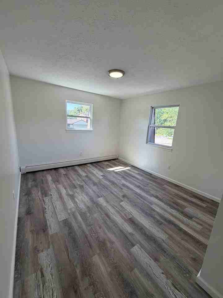 7426 West Blvd #4 - Photo 7 of 12