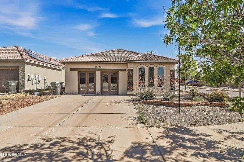 13470 Everingham St - Photo 4 of 17