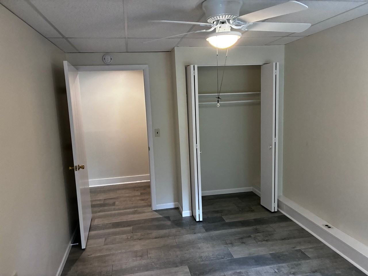 261 S School Dr #6 - Photo 2 of 10