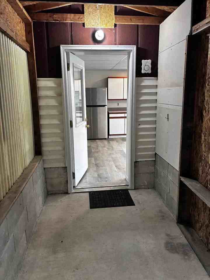 261 S School Dr #6 - Photo 5 of 10