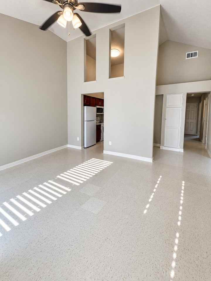 3023 Sienna Dr - Photo 2 of 13